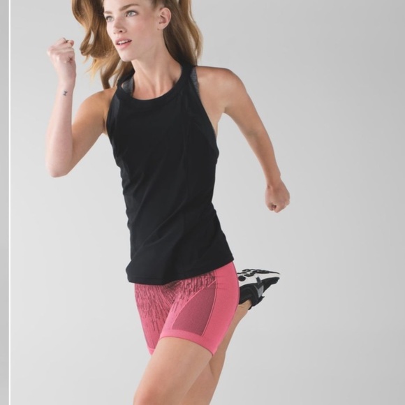 Lululemon Sculpt Short
Electric Coral  size 4 - Picture 1 of 7